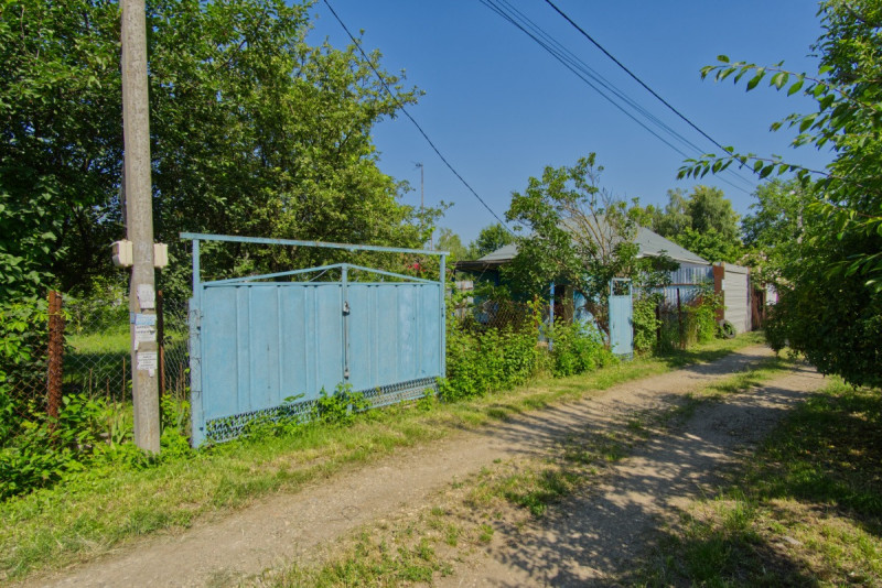 Земельный участок